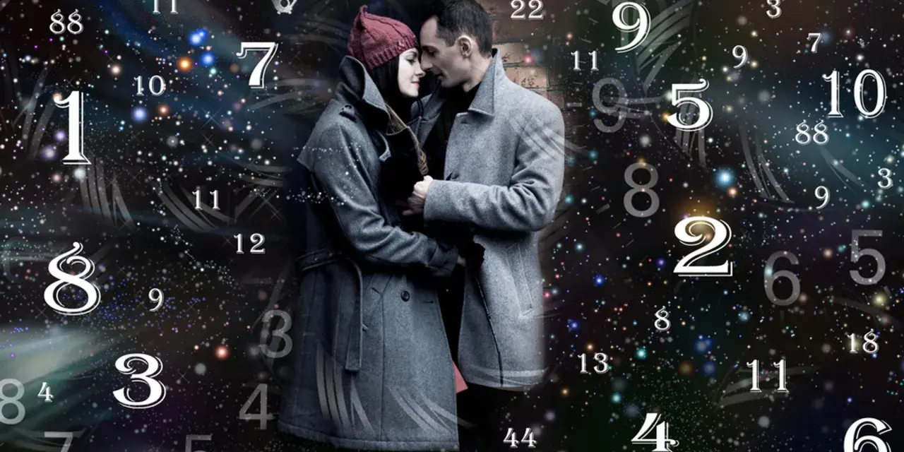 Para, otoczona liczbami, w tym numerologiczną 7 i 11, wpatruje się w siebie.
