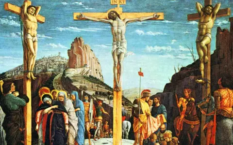Pan Jezus na krzyżu, po bokach dwaj łotrzy. Scena ukrzyżowania z ludźmi u stóp krzyża i żołnierzami.